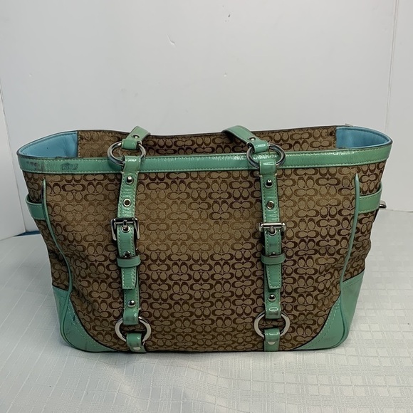 Coach Gallery Signature Jacquard, Tan Patent Satchel Shoulder Bag #D0878-F12346 - Picture 3 of 9